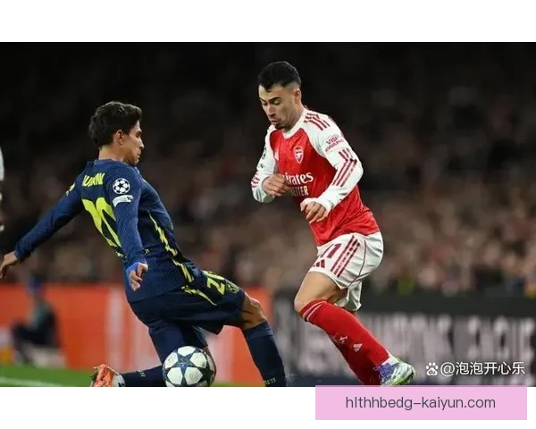 英超新规出台后球队迎来全新挑战，争夺冠军的战斗更加激烈值得关注