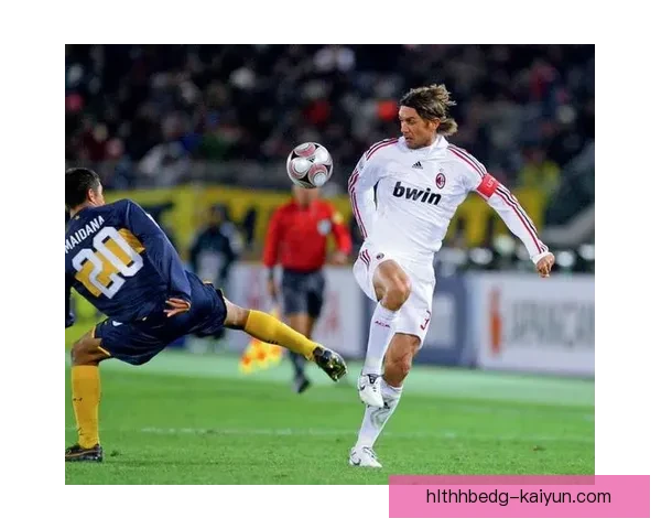 马尔蒂尼球队战术价值分析，展现出竞争力增强的趋势与核心战术理念